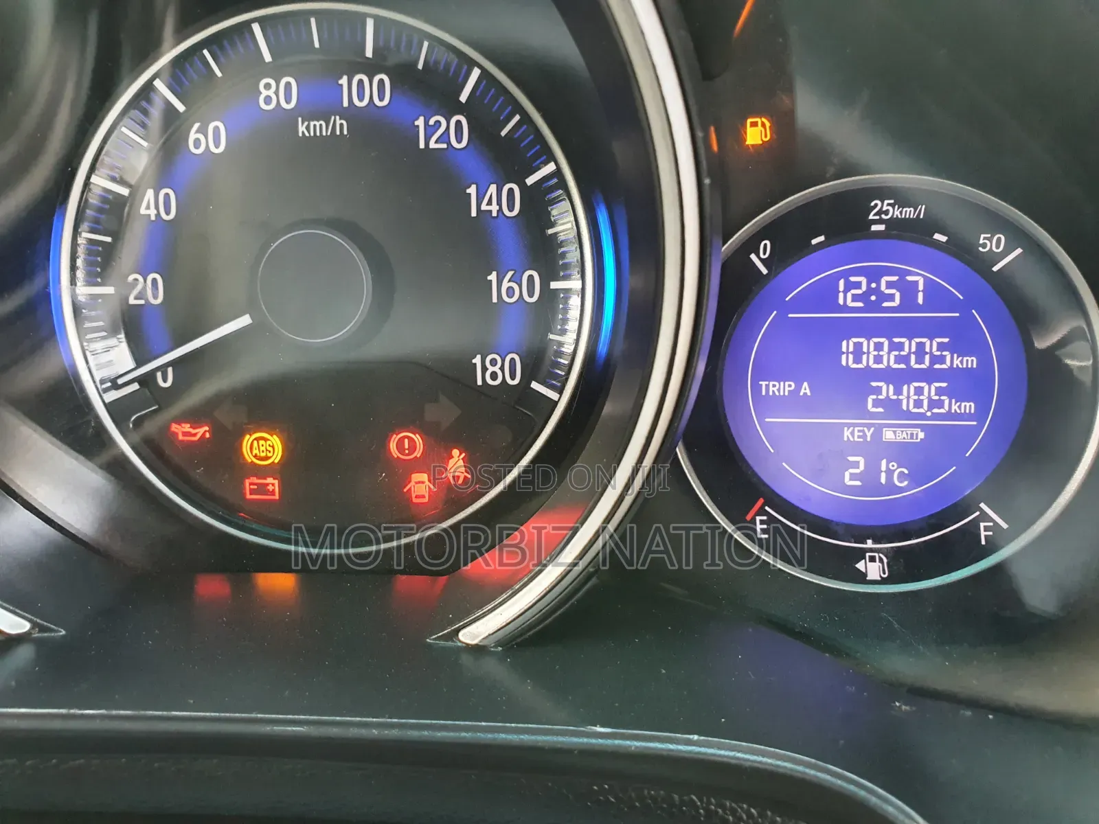 Honda Fit 5D 2013 Silver