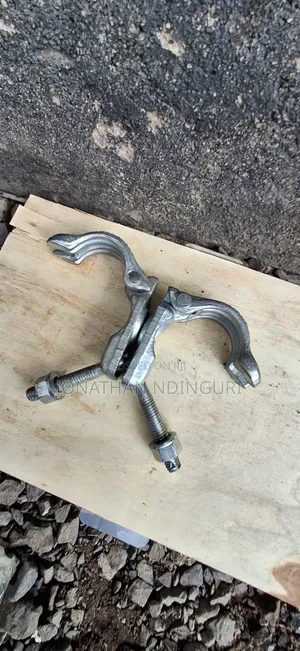 Scaffold Swivel Connector – Heavy-Duty Clamp
