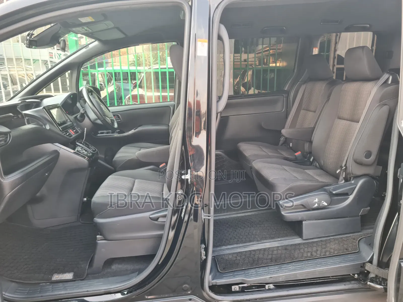 Toyota Noah 2019 Black