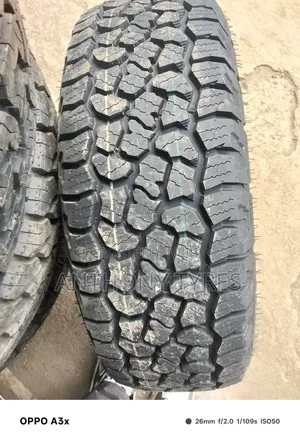 Bearway 245/70/16