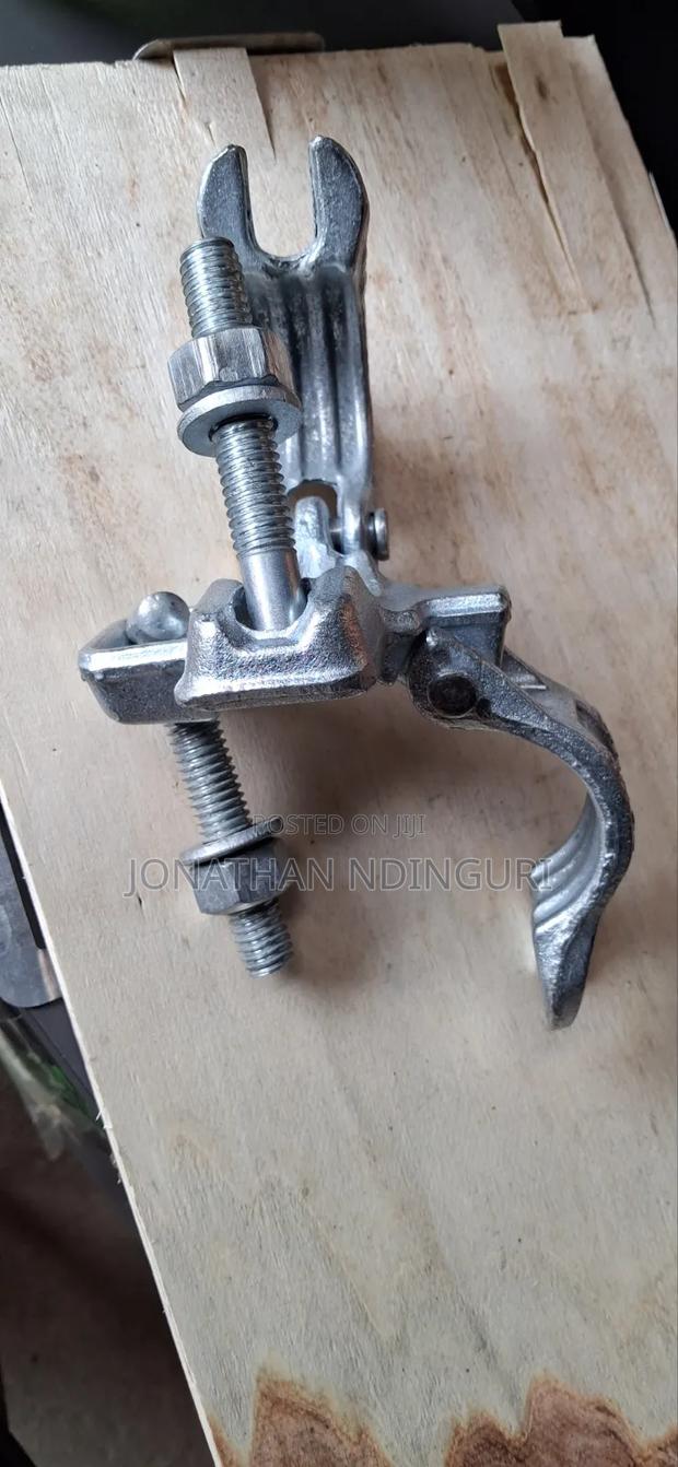 90° Fixed Scaffold Coupler – High-Strength Clamp - main view