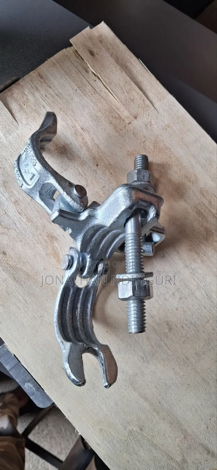 90° Fixed Scaffold Coupler – High-Strength Clamp