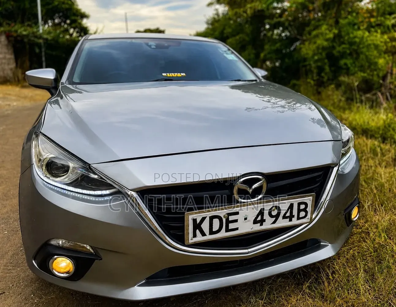 Mazda Axela SV Premium 2014 Silver