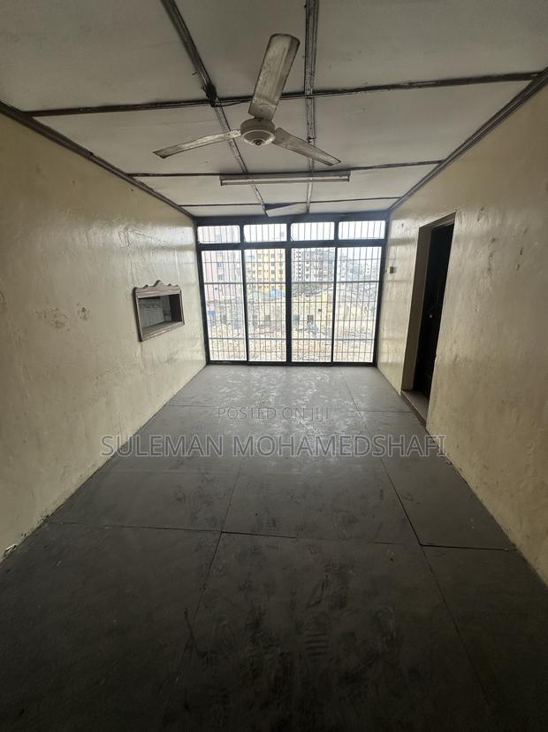 4bdrm Apartment in Majengo for rent