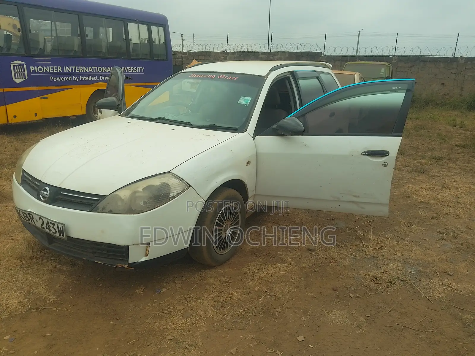 Nissan Wingroad 2005 White