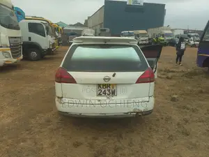 Nissan Wingroad 2005 White