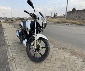 TVS Apache 180 RTR 2026 White