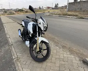 TVS Apache 180 RTR 2026 White