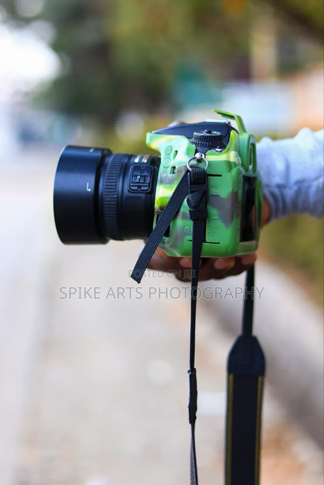 Used Nikon D7100 With a 50mm F1.8 Lens