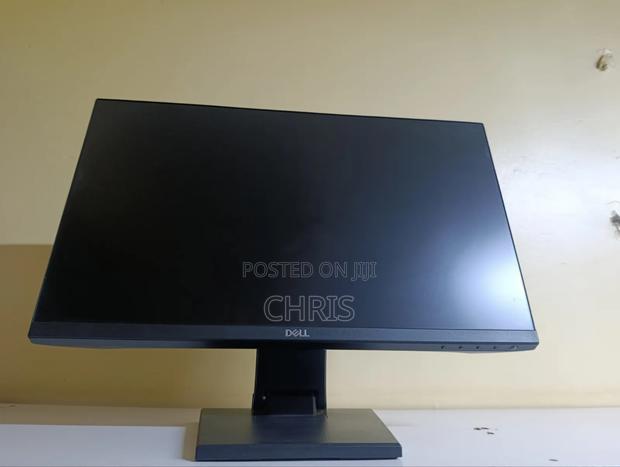 Desktop Computer Dell Optiplex 7020 8GB Intel Core i7 SSD 512GB
