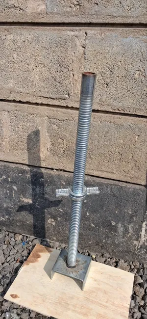 Scaffolding Adjustable U-Shape Base Jack – Heavy-Duty Support