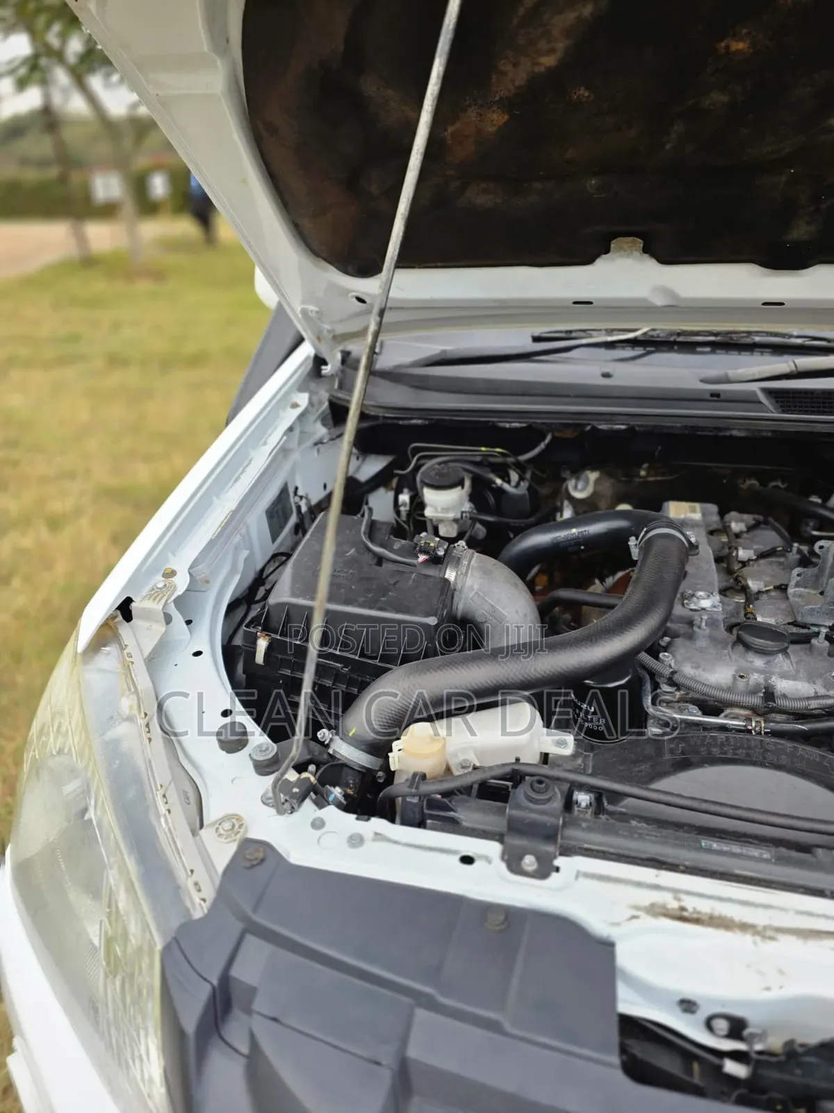 Isuzu D-MAX 2015 White