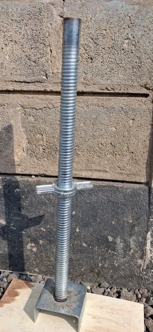 Scaffolding Base Jack – Adjustable U-Head Support