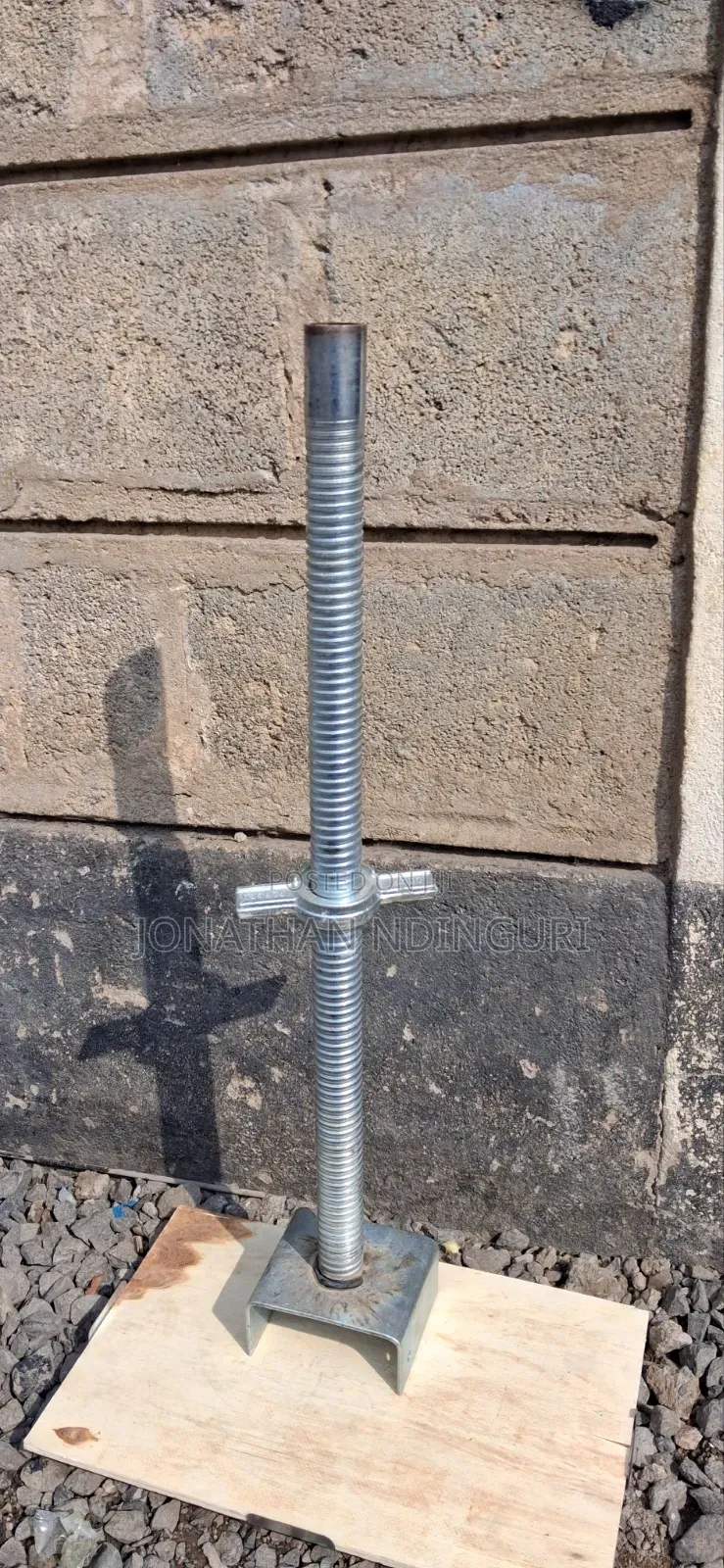Scaffolding Base Jack – Adjustable U-Head Support