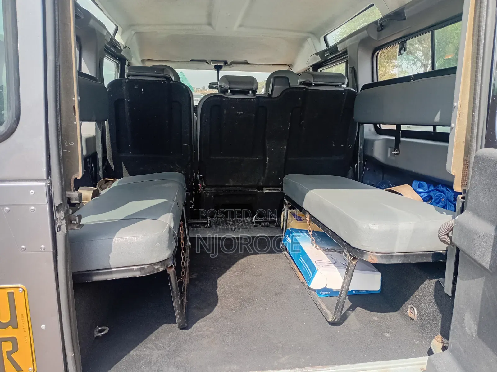 Land Rover Discovery 2013 Gray