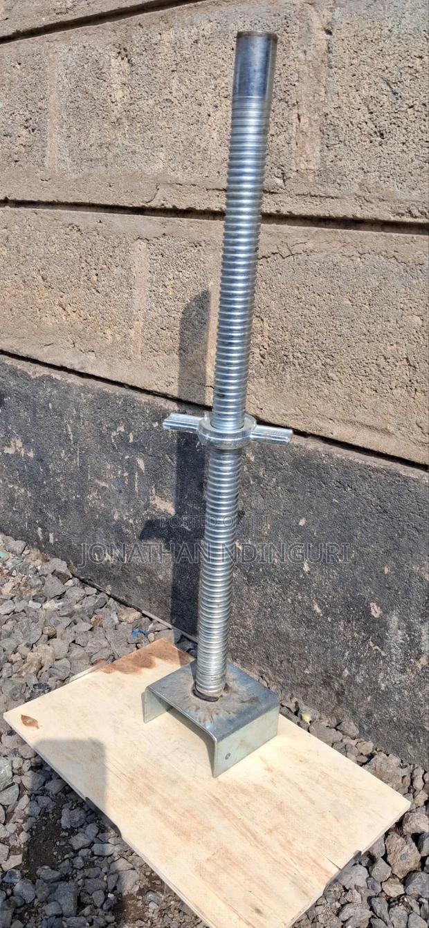 Scaffold Base Jack – Heavy-Duty U-Shape Jack - thumbnail 2