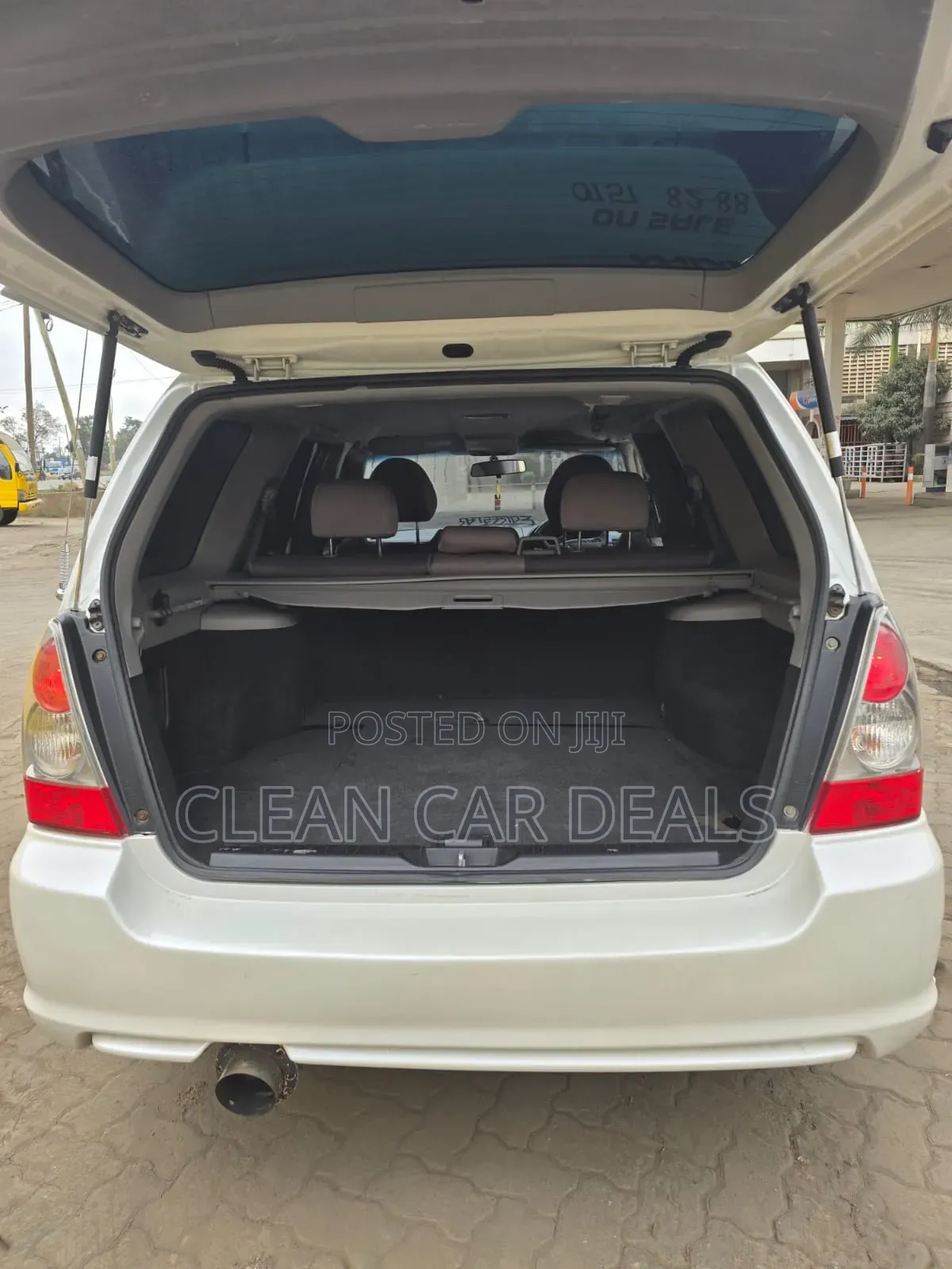 Subaru Forester 2006 White