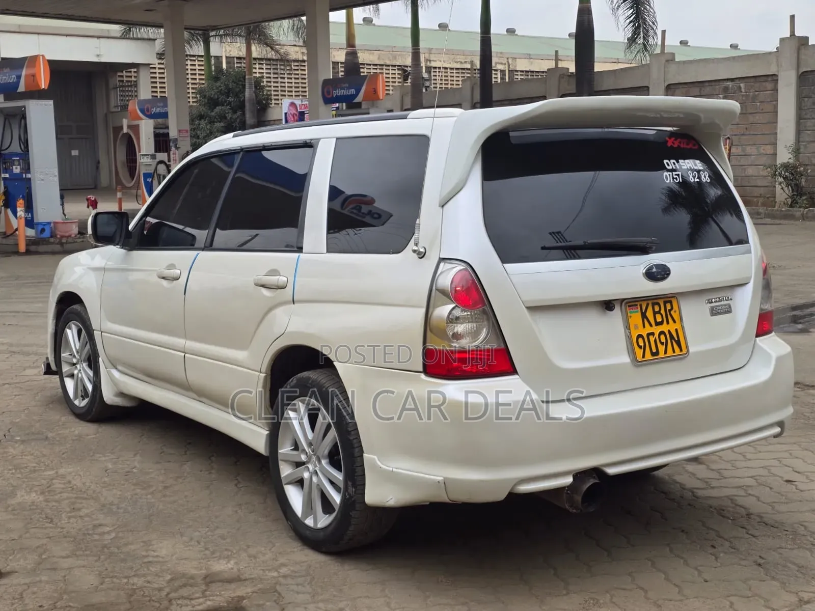 Subaru Forester 2006 White