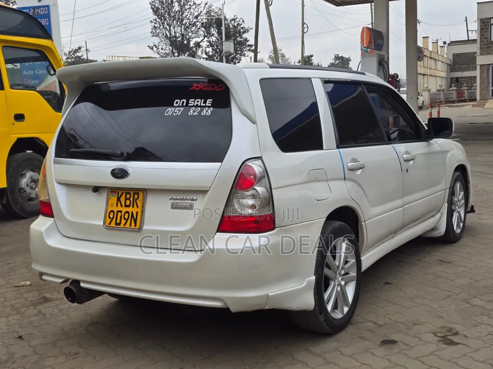 Subaru Forester 2006 White