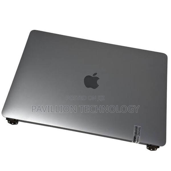A1932 Macbook Screen Replacement - thumbnail 6