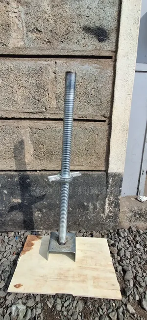 Scaffolding Base Jack – Professional U-Shape Jack