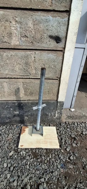 Adjustable Scaffolding Base Jack – Durable Steel U-Head