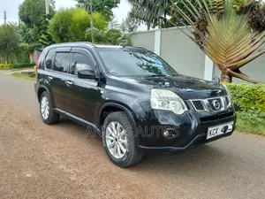 Nissan X-Trail 2012 Black