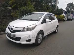 Toyota Vitz 2013 White