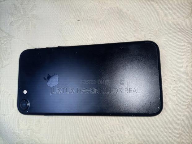 Apple iPhone 7 32 GB Silver