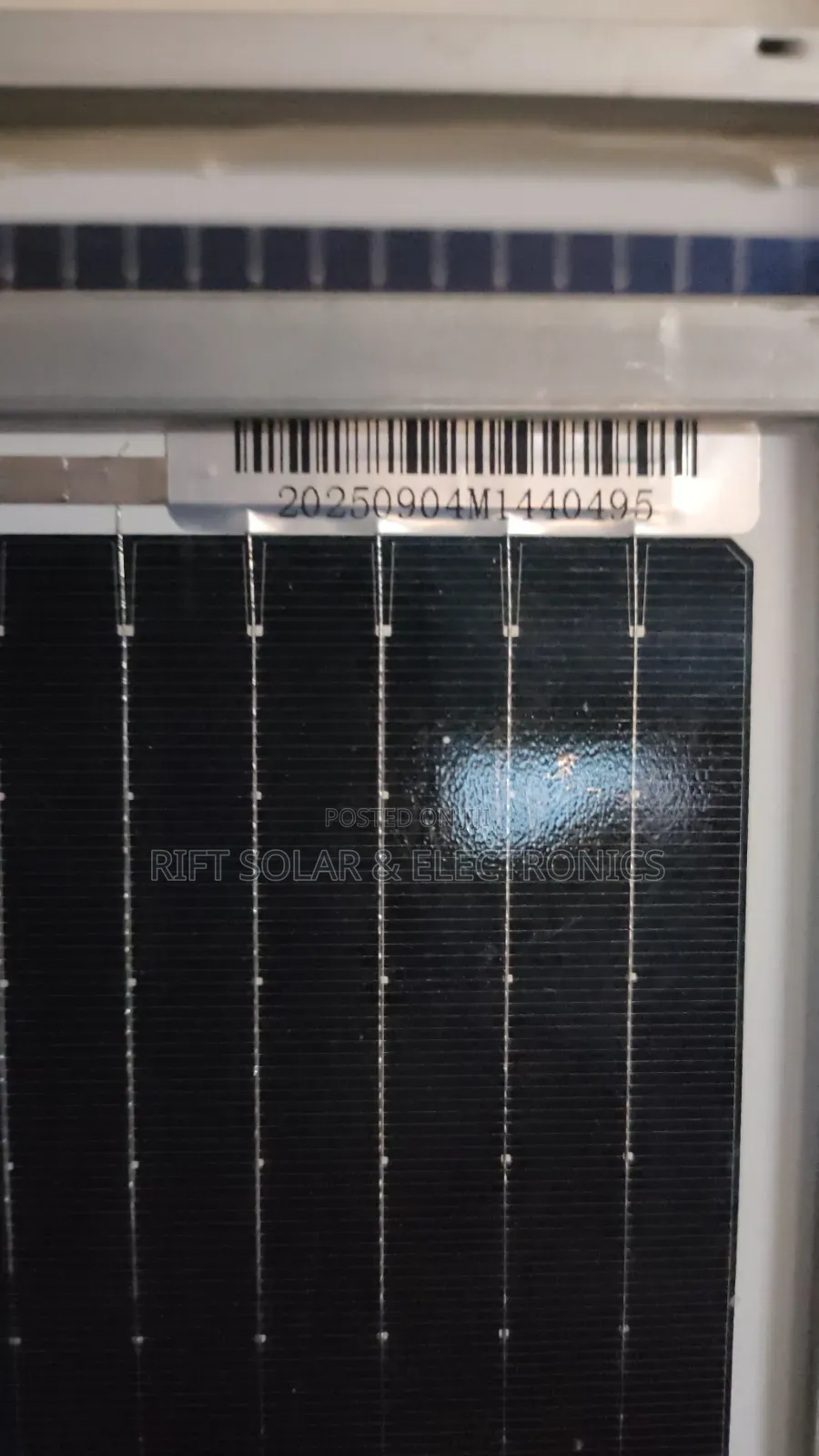 250 Solar - 200Ah Battery - 300w Inverter - 30A Controller - 4 Bulbs