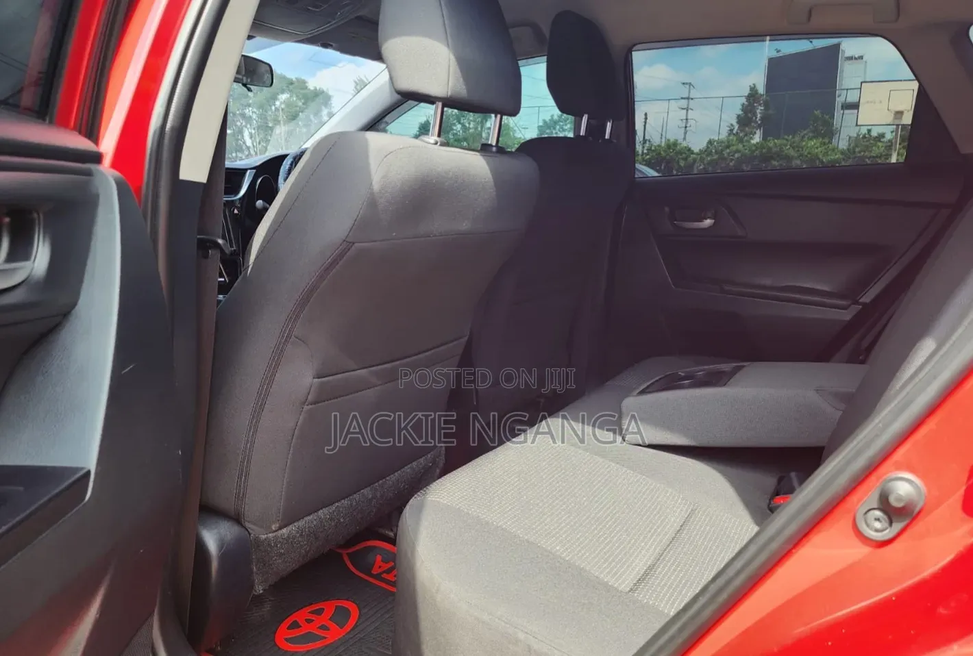 Toyota Auris 2017 Red