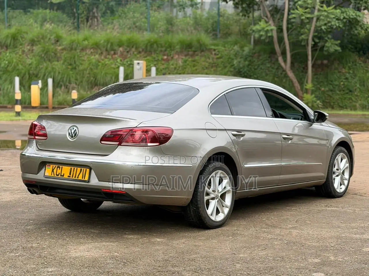 Volkswagen Passat 2014 Silver
