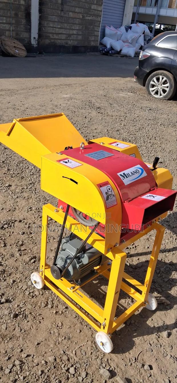 High Speed Chaff Cutter – Heavy-Duty Fodder Cutting Machine - thumbnail 2