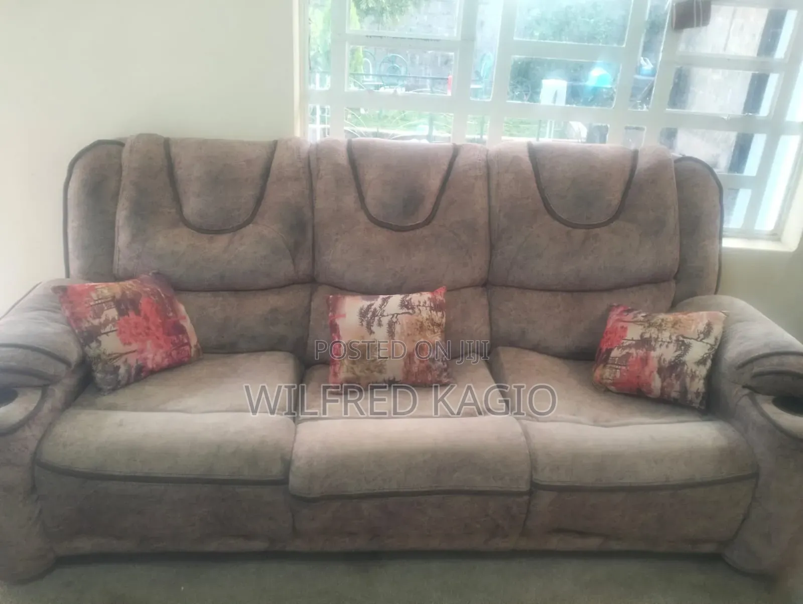 Semi Recliner Seats