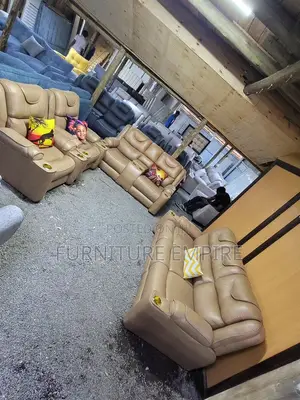 7 Seater Semi Recliner Sofa With Cup Holders