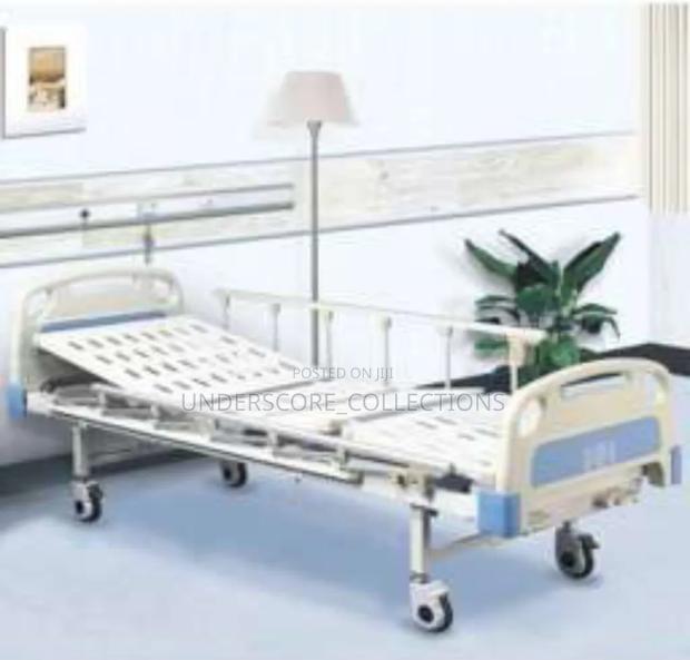 Two-Crank Manual Medical Bed Featuring Folding Side Rails - main view