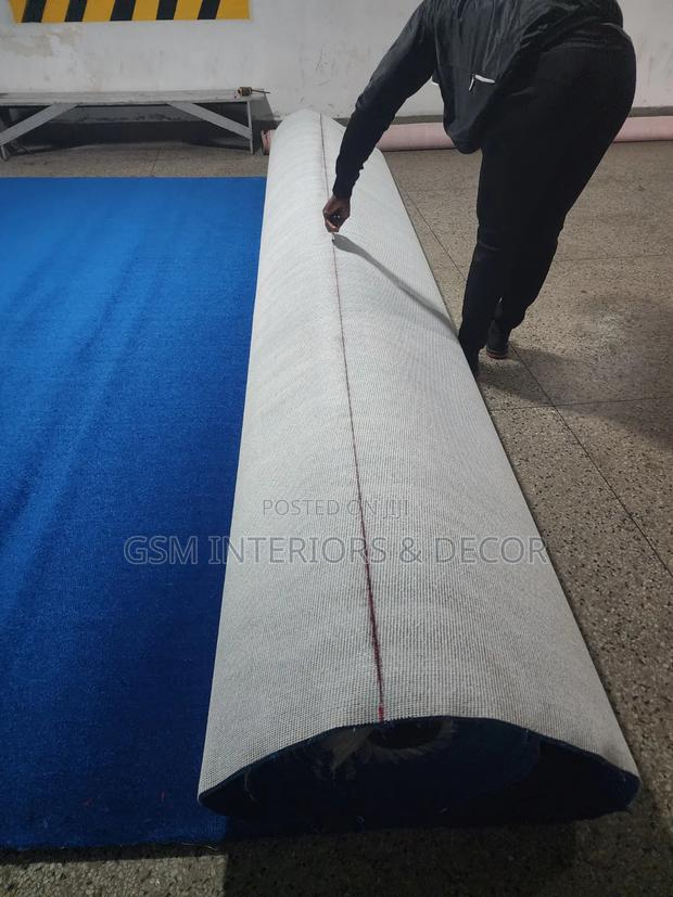 Wall to Wall Navy Blue Carpets Rolls in Precuts - thumbnail 2