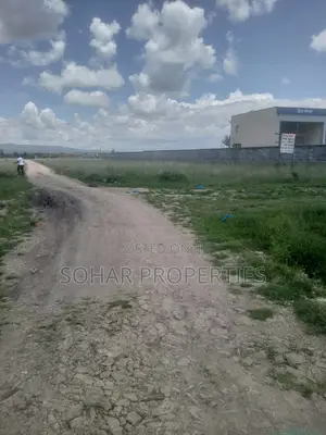 Kangundo Road, Malaa - Prime Commercial Plot on Sale