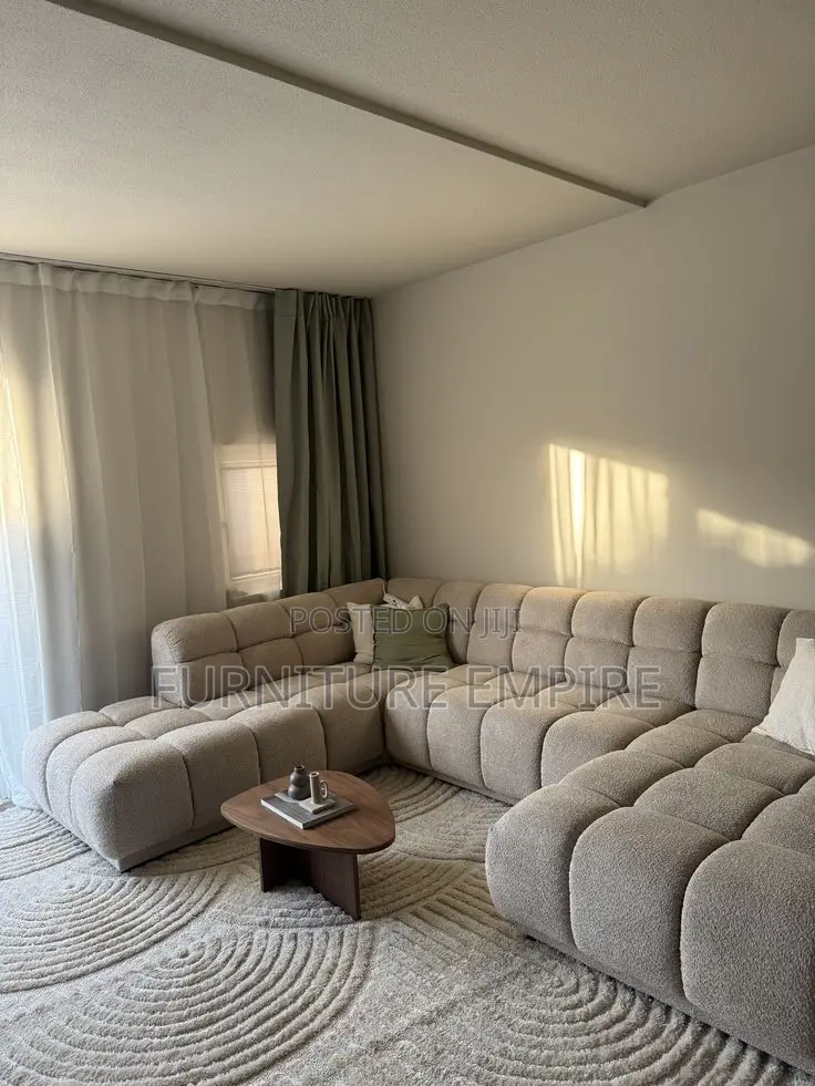 9 Seater U-Shaped Sofa in Bubble Design