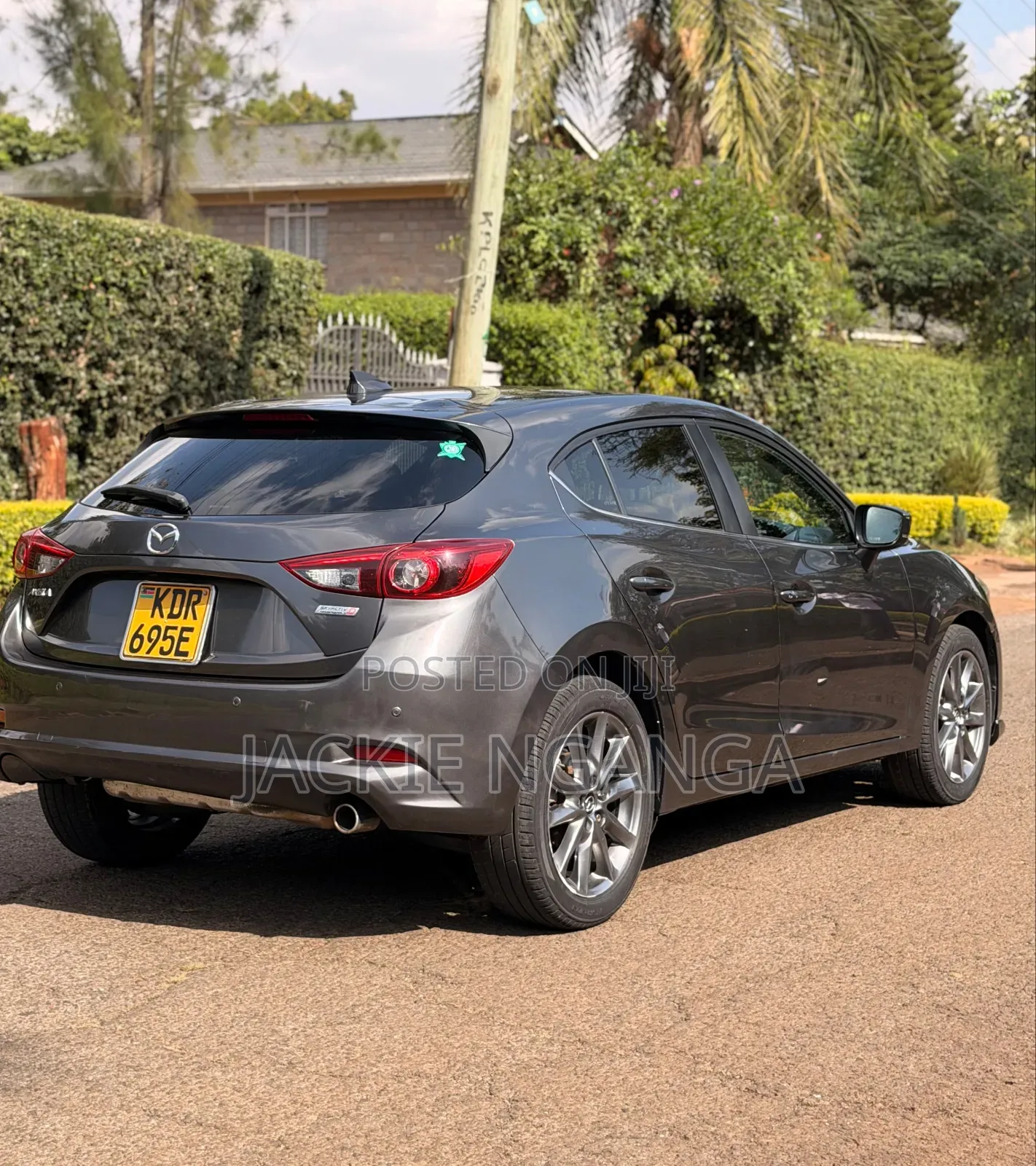 Mazda Axela 2016 Gray