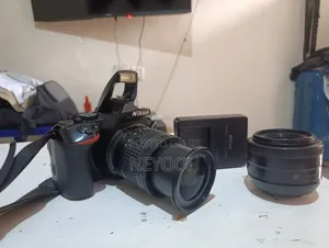Nikon D5600 DSLR Camera