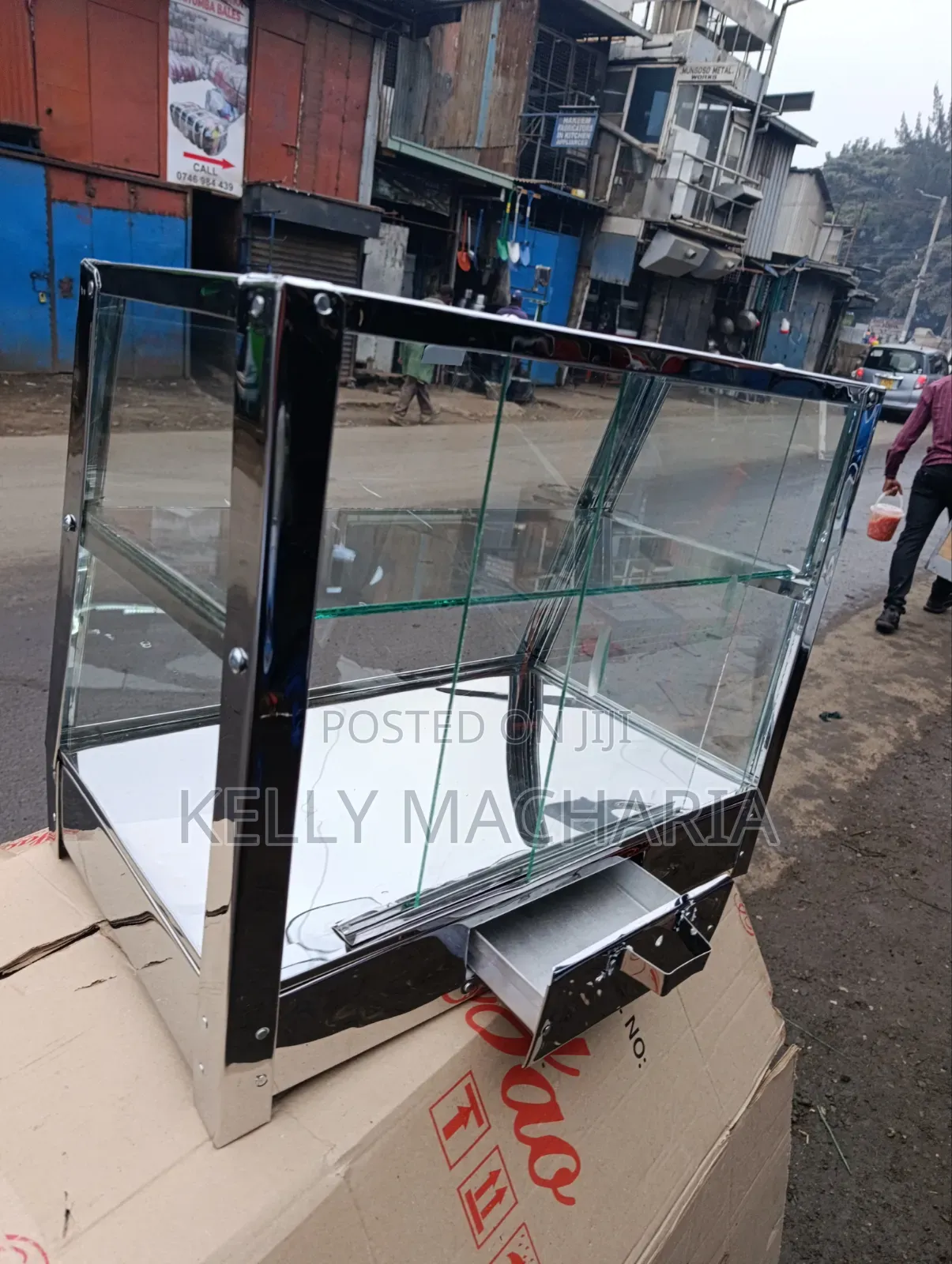 Medium Sizes Food Warmers and Display Cabinet