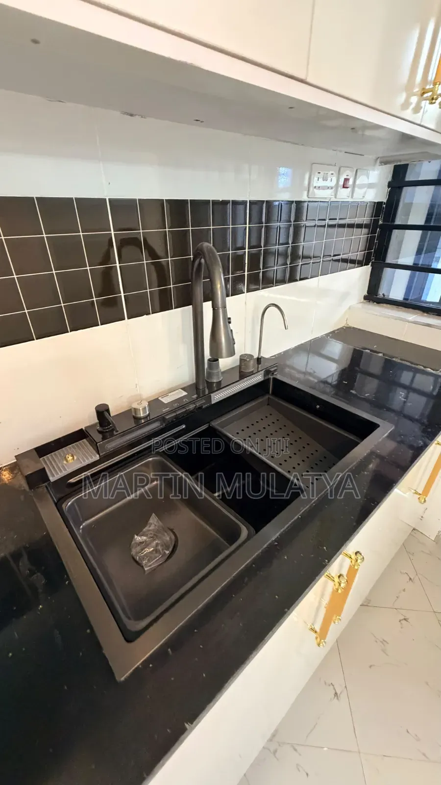 Furnished 4bdrm Bungalow in Kamakis for sale