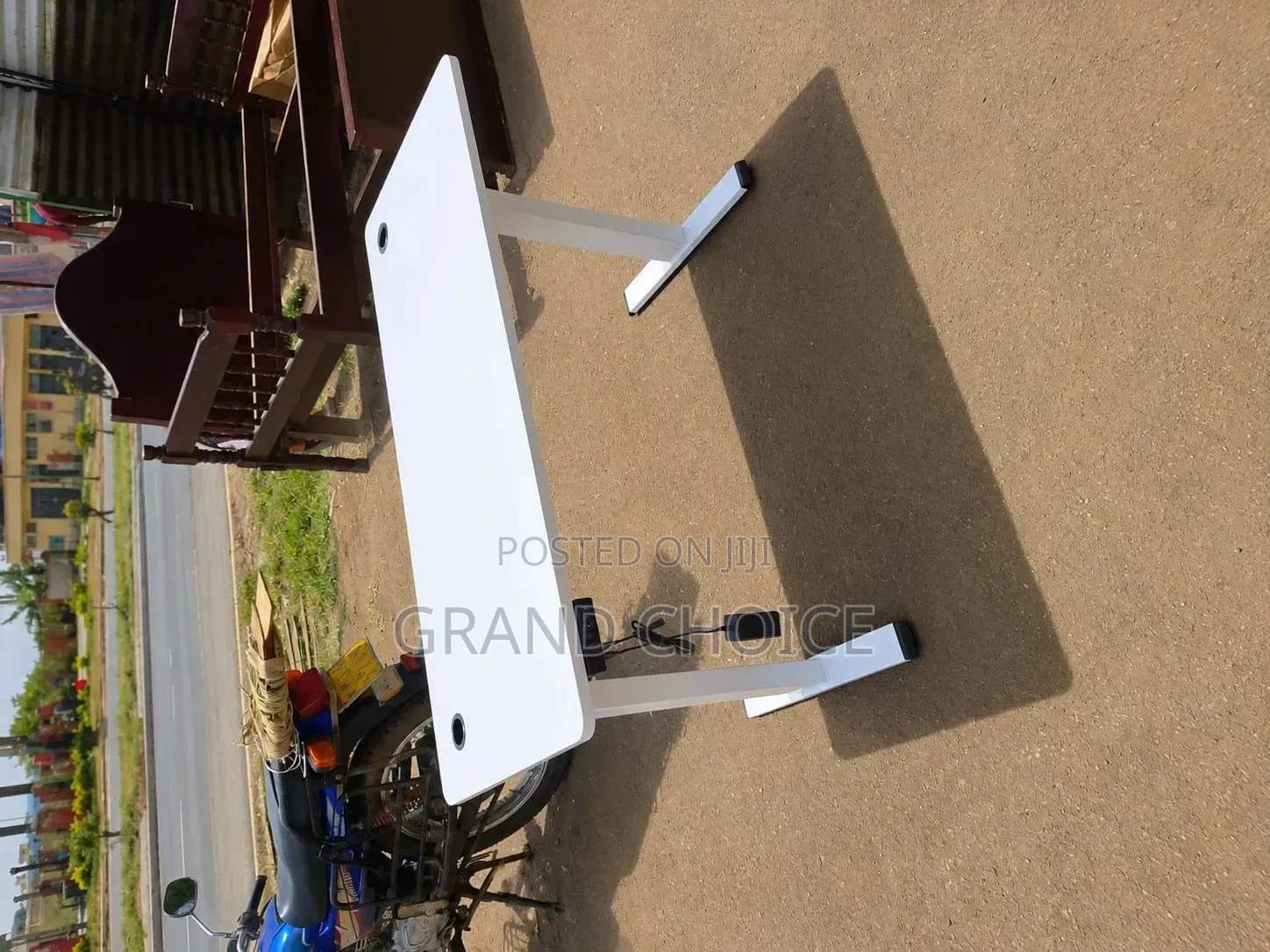 Electric Height Adjustable Office Desk 140cm | Sit Stand Desk Kenya