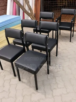 Modern Black Visitor Chair | Office Reception Waiting Chair Kenya