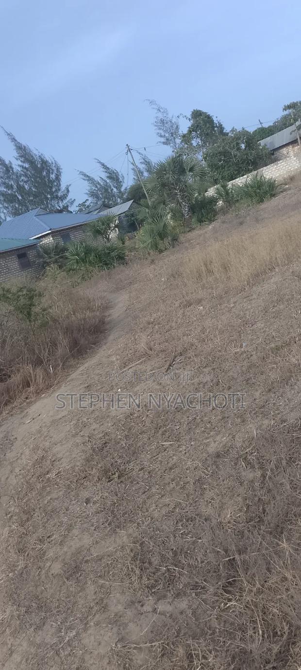 Plot for Sale 50 by 100 at Bububu Mtongwe - thumbnail 2