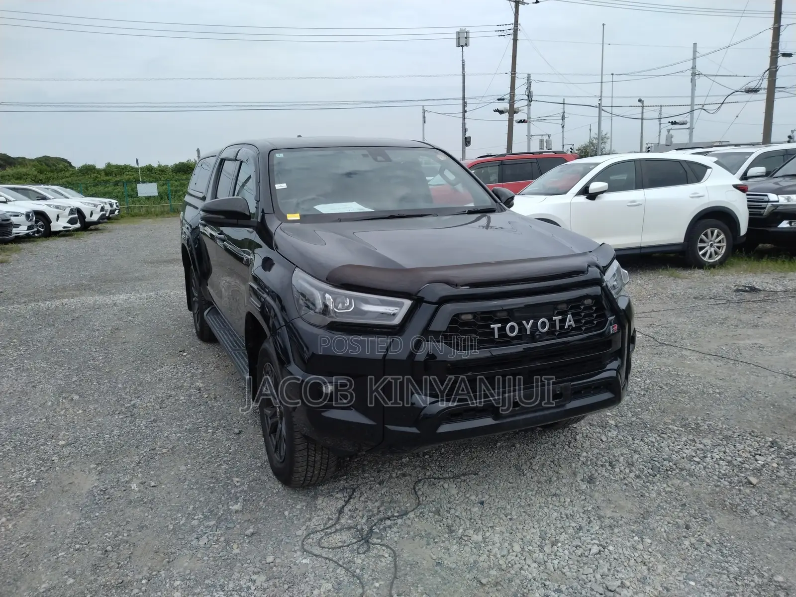 Toyota Hilux 2022 Black