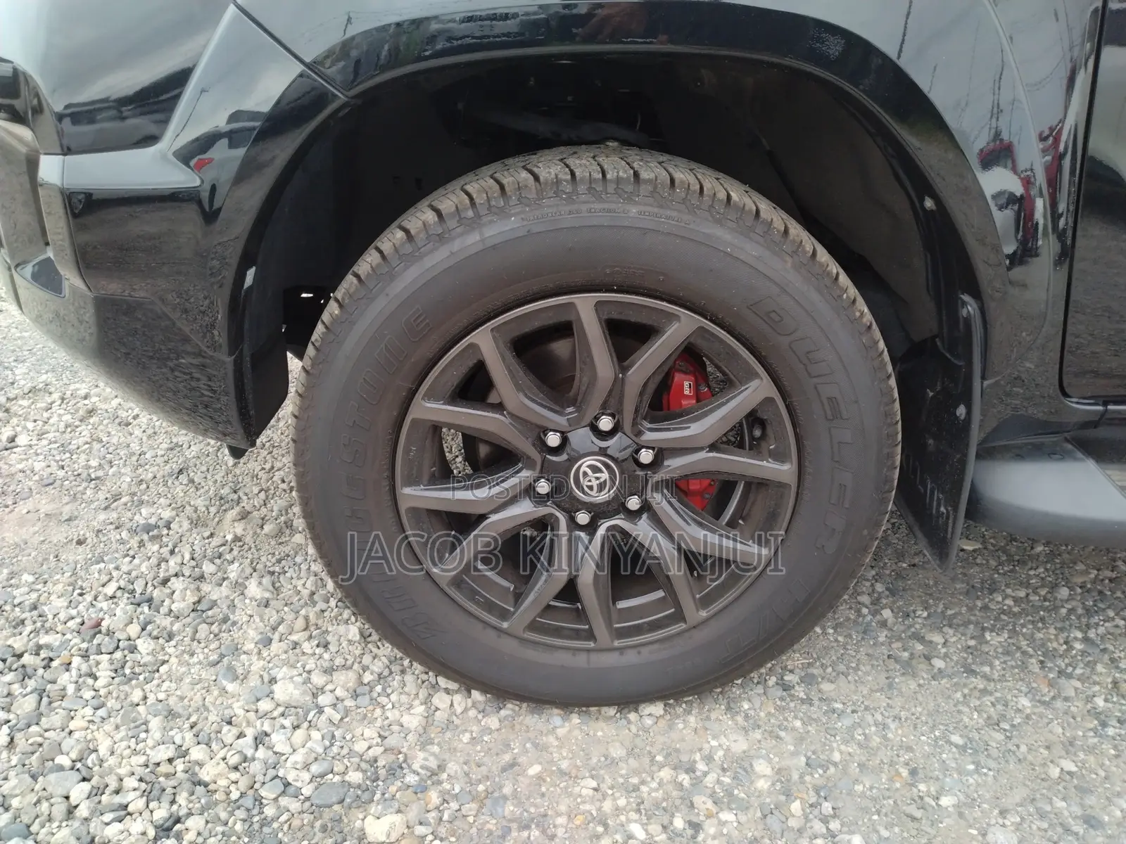 Toyota Hilux 2022 Black