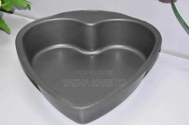 Heart Baking Tin _P - main view