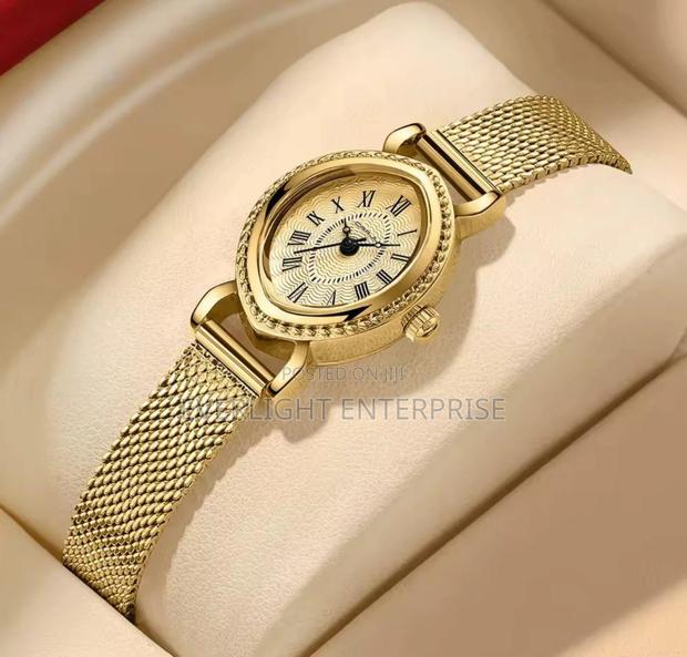 Water Resistant Crrju Ladies Watch - thumbnail 2